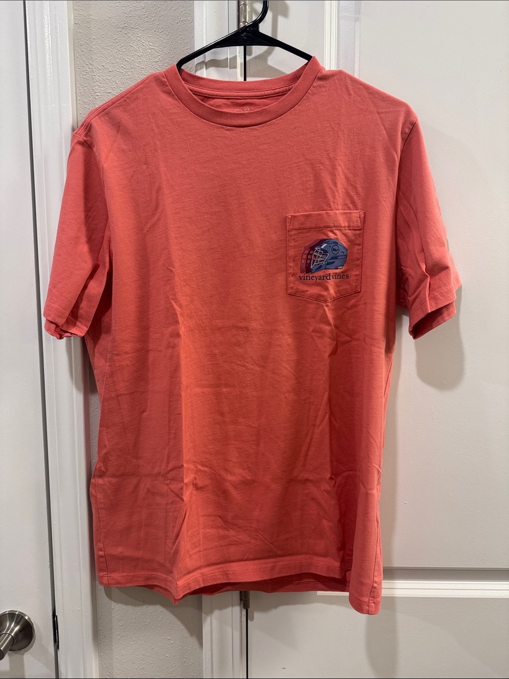 Vineyard Vines Men’s Coral Short-Sleeve Lacrosse Pocket Tee
